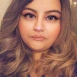 Meet your Posher, Nora
